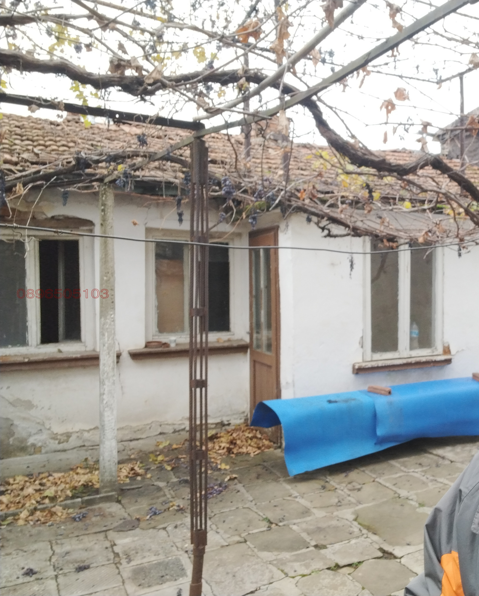 Продава КЪЩА, гр. Ловеч, Червен бряг