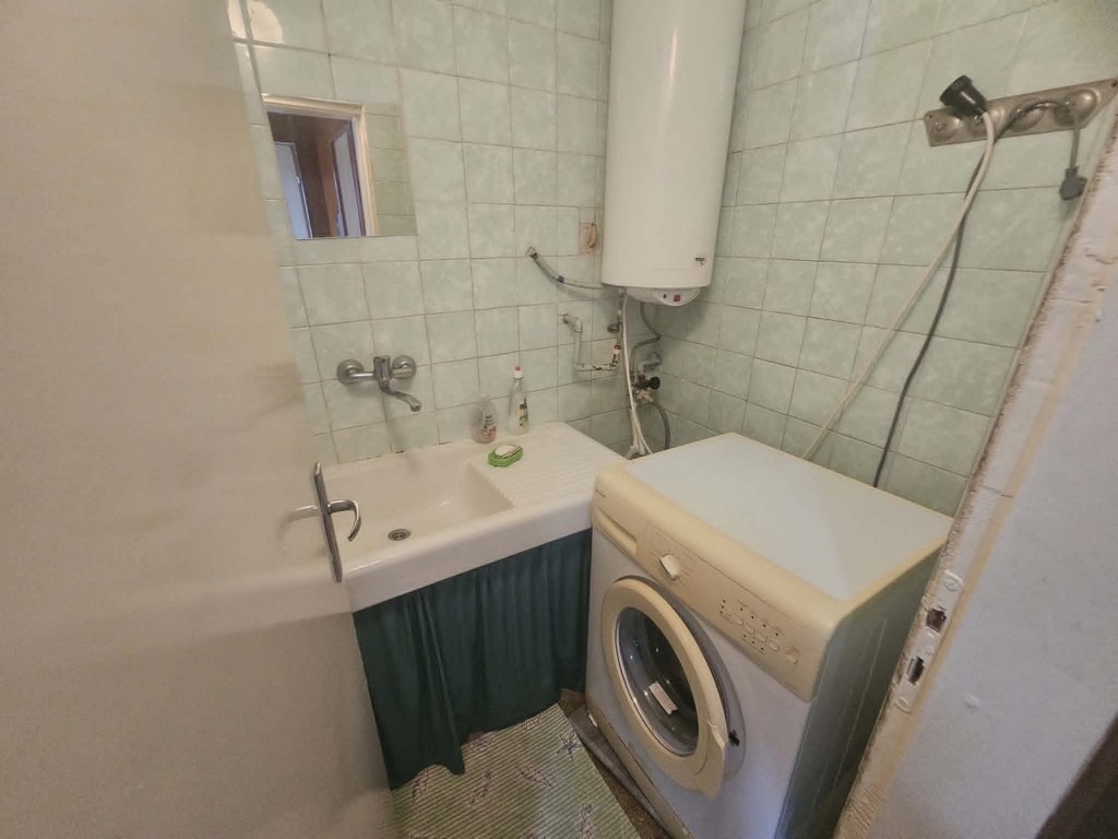 Продава 3-СТАЕН, гр. Кърджали, Възрожденци, снимка 14 - Апартаменти - 55042298