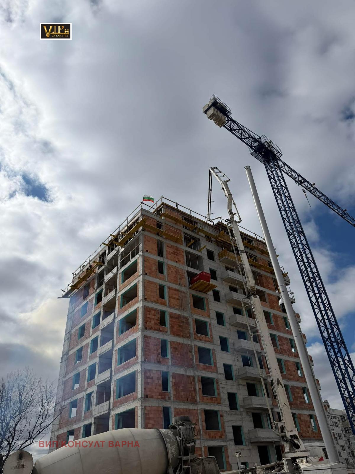 Продава ГАРАЖ, ПАРКОМЯСТО, гр. Варна, Кайсиева градина