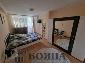 3+ chambres Chirok tsentar, Rouse 8