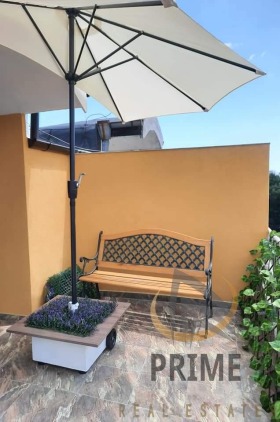 3+ Schlafzimmer Wazraschdane, Burgas