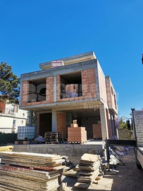 Hus m-t Dolna Traka, Varna 1