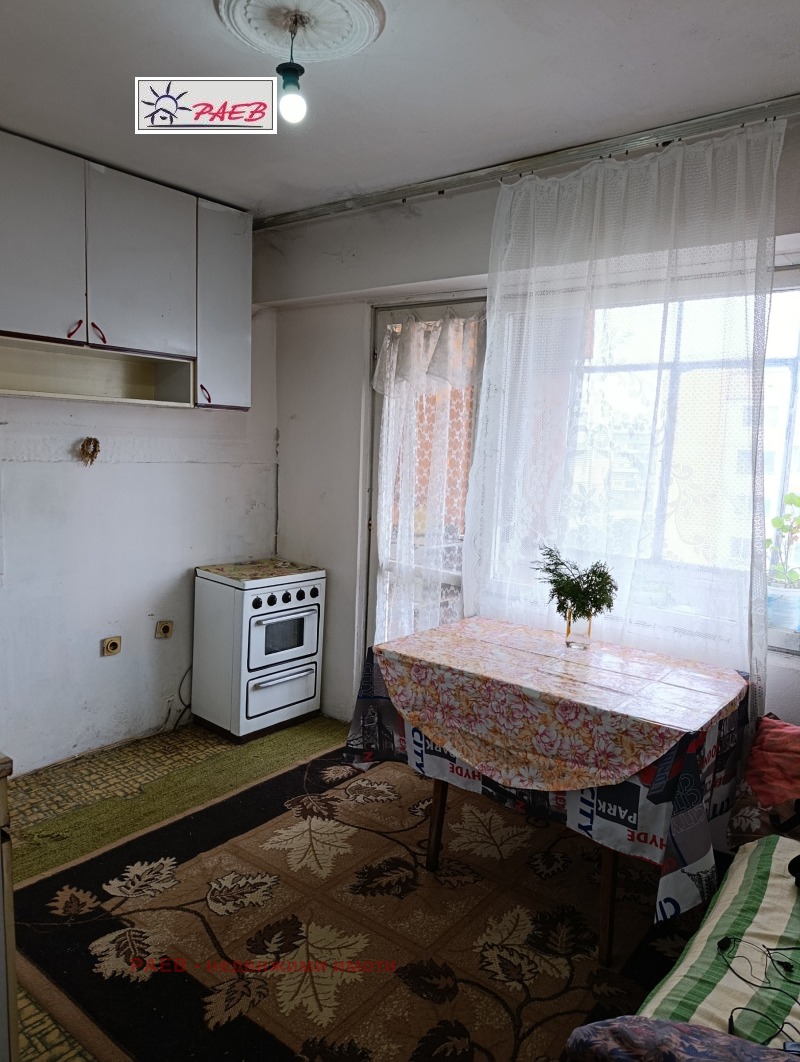 Продава 2-СТАЕН, гр. Русе, Родина 1, снимка 2 - Апартаменти - 53413575