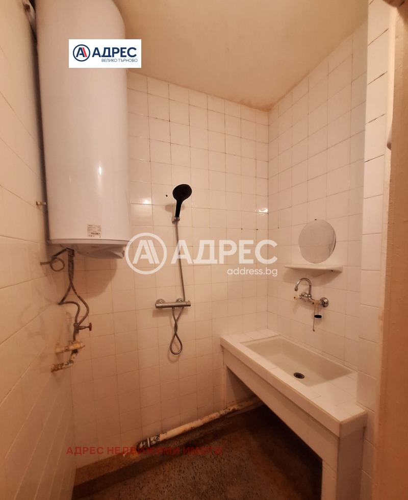 Продава 2-СТАЕН, гр. Велико Търново, Център, снимка 6 - Апартаменти - 53424570