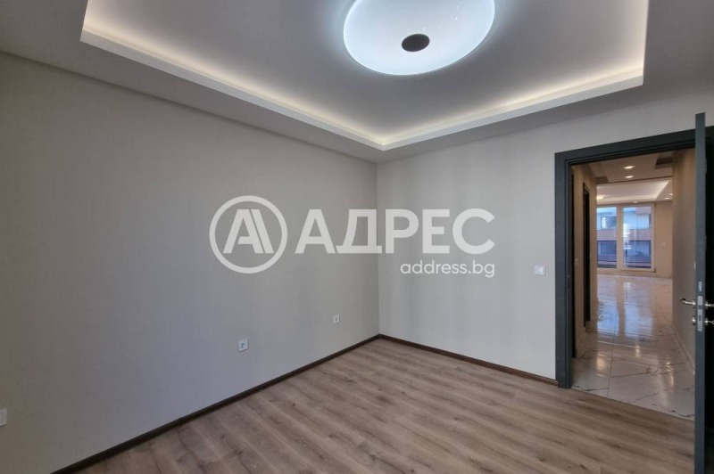 Продава 3-СТАЕН, гр. София, Сердика, снимка 6 - Aпартаменти - 48822717