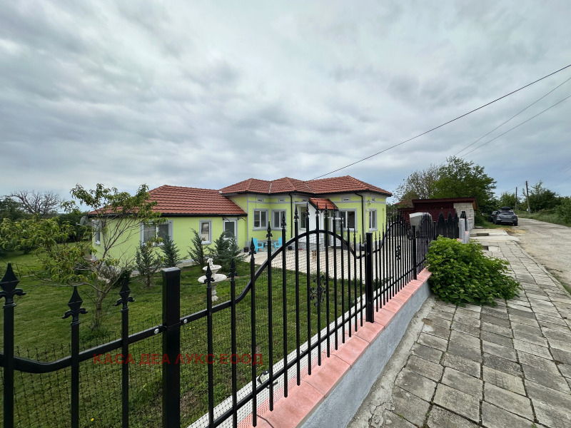 For Sale  House region Dobrich , Nova Kamena , 100 sq.m | 83858942