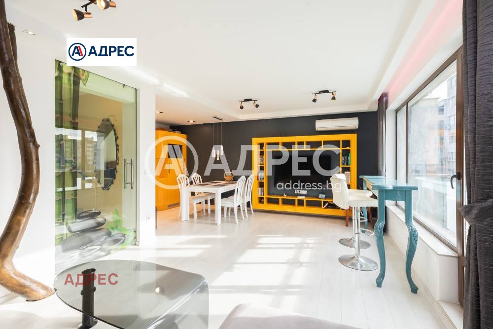 Продава 3-СТАЕН, гр. Варна, Левски 1