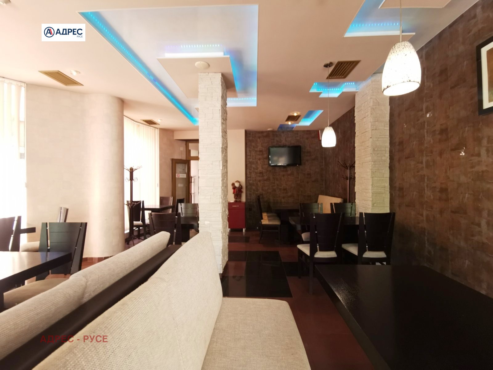 Продава ЗАВЕДЕНИЕ, гр. Русе, Център, снимка 3 - Заведения - 54267511