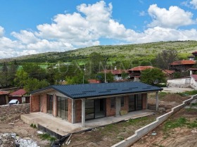 Продава къща област София с. Негушево - [1] 