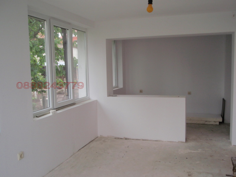 Продава КЪЩА, с. Бенковски, област Варна, снимка 6 - Къщи - 52780201