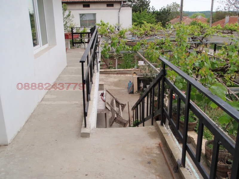 Продава КЪЩА, с. Бенковски, област Варна, снимка 11 - Къщи - 52780201
