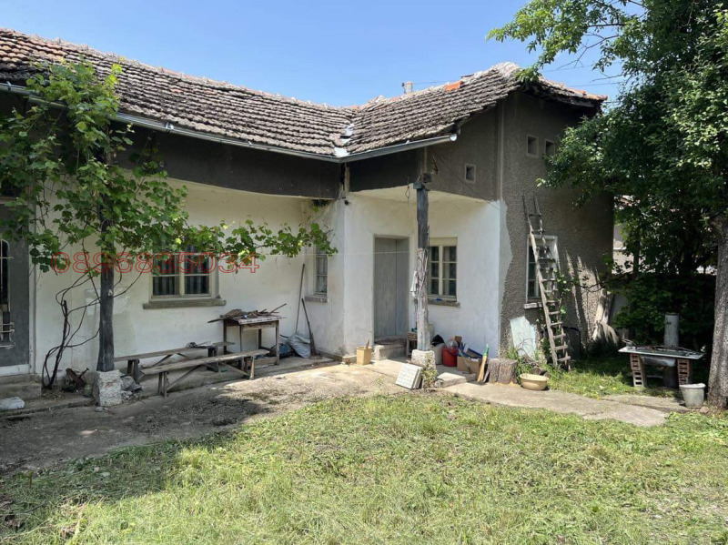 Продава КЪЩА, гр. Угърчин, област Ловеч