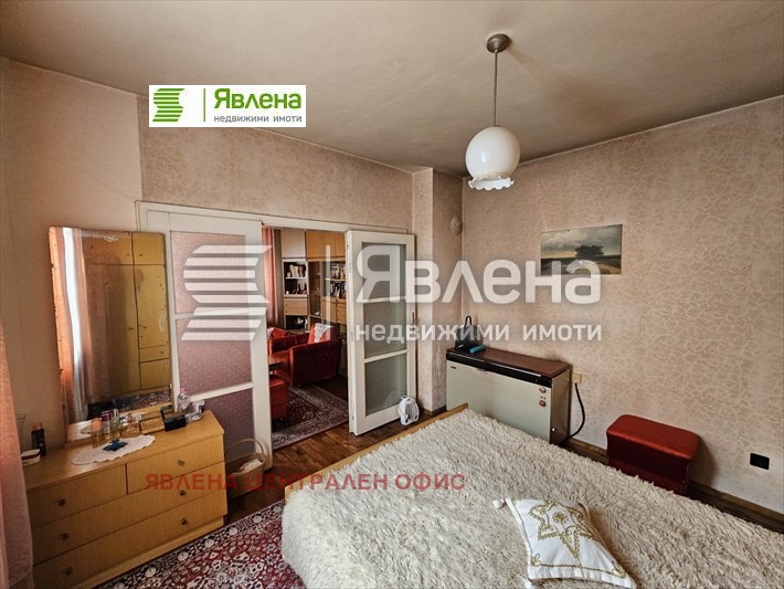 Продава КЪЩА, гр. Перник, Клепало, снимка 7 - Къщи - 48105835