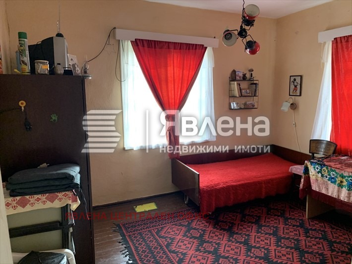 Продава КЪЩА, с. Равнище, област София област, снимка 9 - Къщи - 56218503
