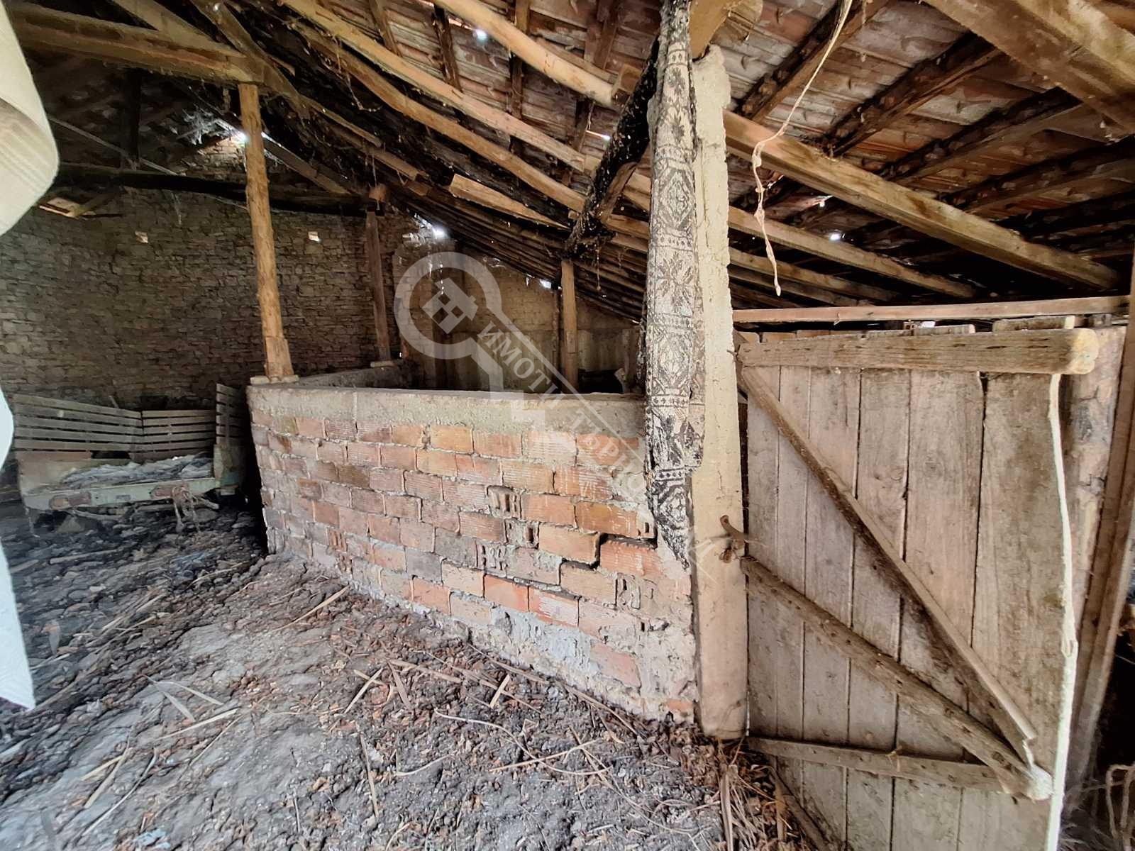 Продава КЪЩА, с. Обединение, област Велико Търново, снимка 11 - Къщи - 54080779