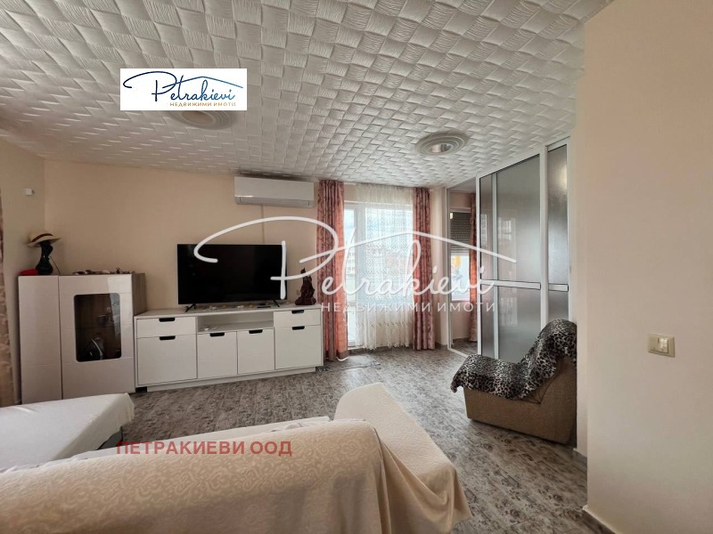 De vânzare  1 dormitor Burgas , Vâzrajdane , 83 mp | 68274548 - imagine [3]