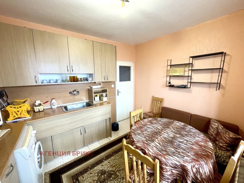 Продава  3-стаен град Русе , Здравец Изток , 78 кв.м | 81522668 - изображение [2]