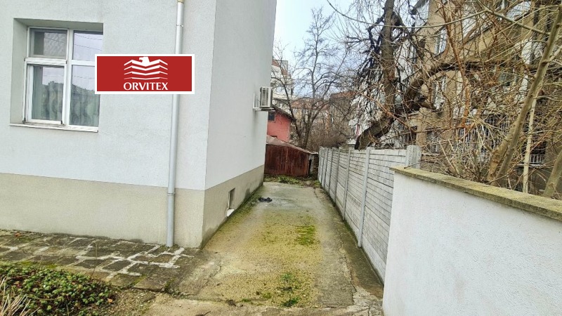 Продава 4-СТАЕН, гр. София, Център, снимка 12 - Апартаменти - 53419811