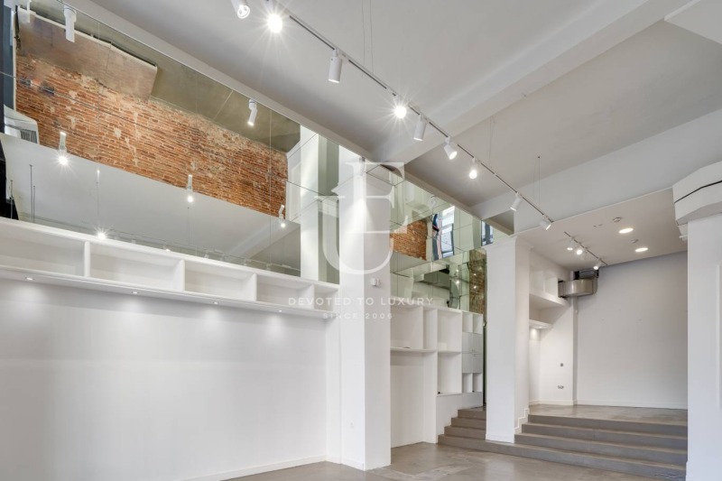 Продава МАГАЗИН, гр. София, Център, снимка 2 - Магазини - 52822146