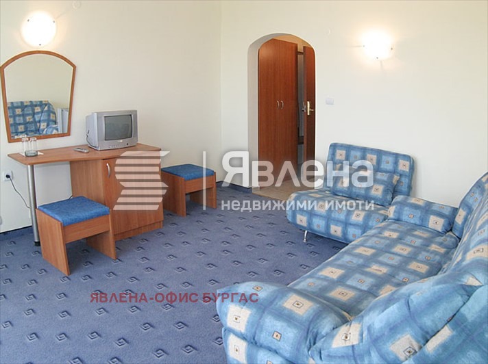 Продава ХОТЕЛ, с. Варвара, област Бургас, снимка 7 - Хотели - 52632968