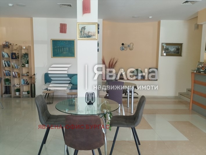 Продава ХОТЕЛ, с. Варвара, област Бургас, снимка 15 - Хотели - 52632968