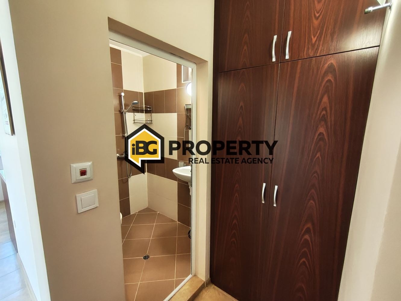 Продава 1-СТАЕН, гр. Бяла, област Варна, снимка 3 - Апартаменти - 56029698