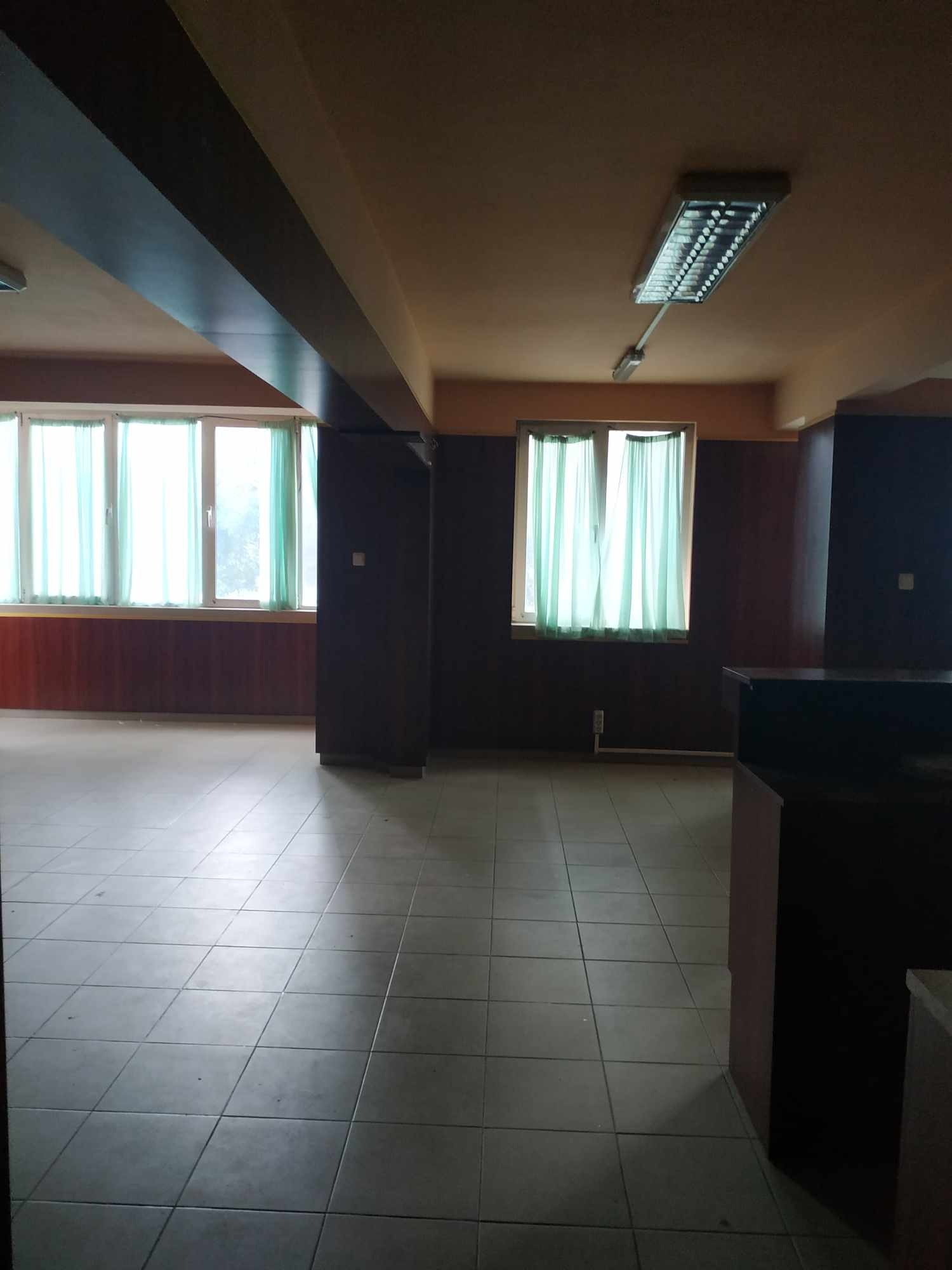 Продава ОФИС, гр. Варна, Център, снимка 2 - Офиси - 43590928
