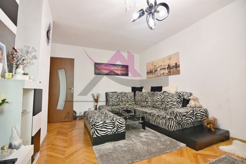 À venda  2 quartos Varna , Vladislav Varnentchik 1 , 60 m² | 74207516 - imagem [2]