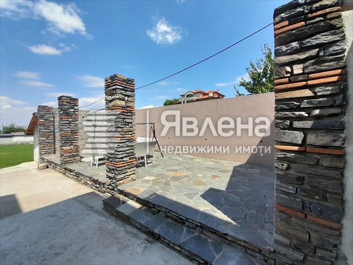 Продава КЪЩА, с. Марково, област Пловдив, снимка 11 - Къщи - 47370747