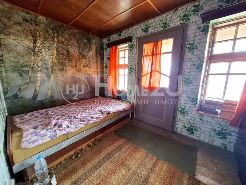 Продава КЪЩА, гр. Нови пазар, област Шумен, снимка 9 - Къщи - 51273326