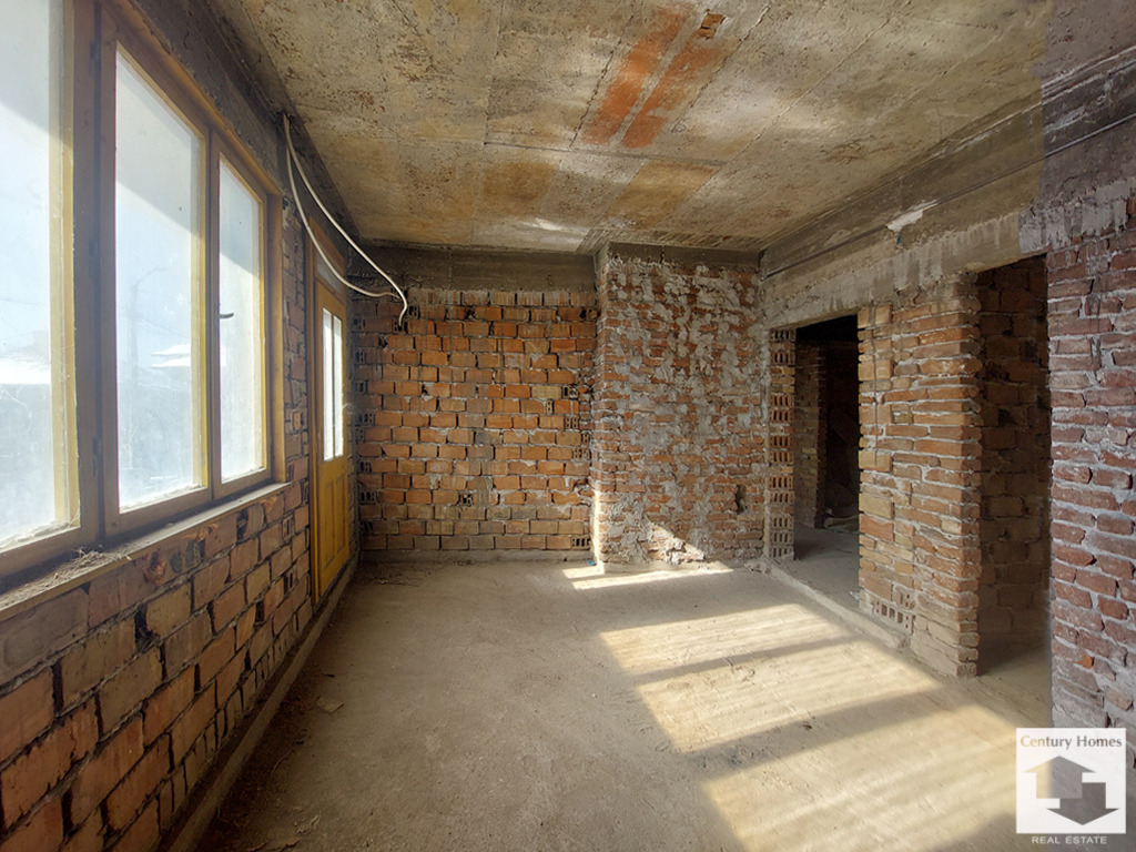 Продава ЕТАЖ ОТ КЪЩА, гр. Велико Търново, Акация, снимка 6 - Етаж от къща - 53619915