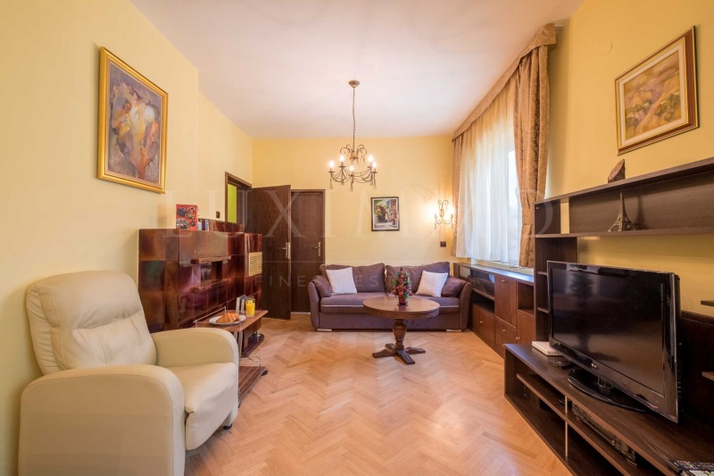 Продава 3-СТАЕН в град София, Център - 105 кв.м / 400 000 € » 782 332.00 лв., ЛУКСИММО