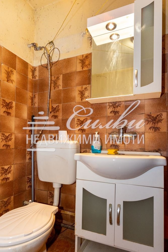 Продава 1-СТАЕН, гр. Шумен, Болницата, снимка 10 - Апартаменти - 56614019