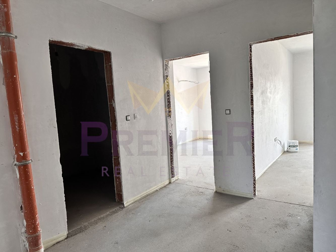 Продава 3-СТАЕН, гр. Пловдив, Остромила, снимка 2 - Апартаменти - 54821222