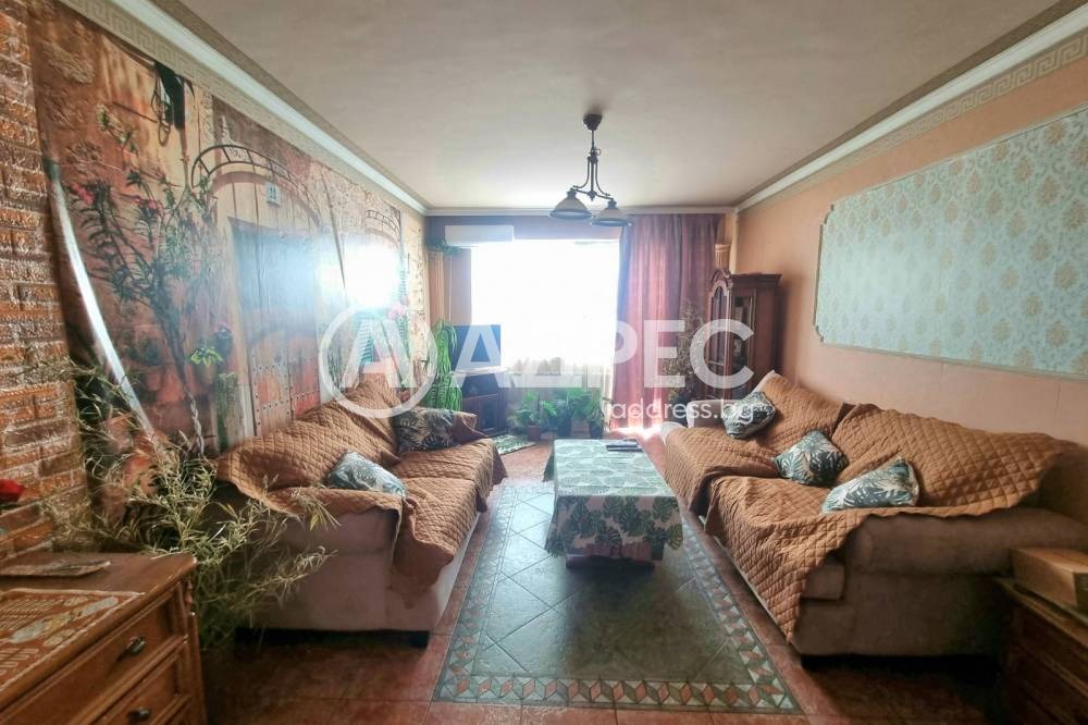 Продава 3-СТАЕН, гр. София, Разсадника, снимка 2 - Апартаменти - 54942146