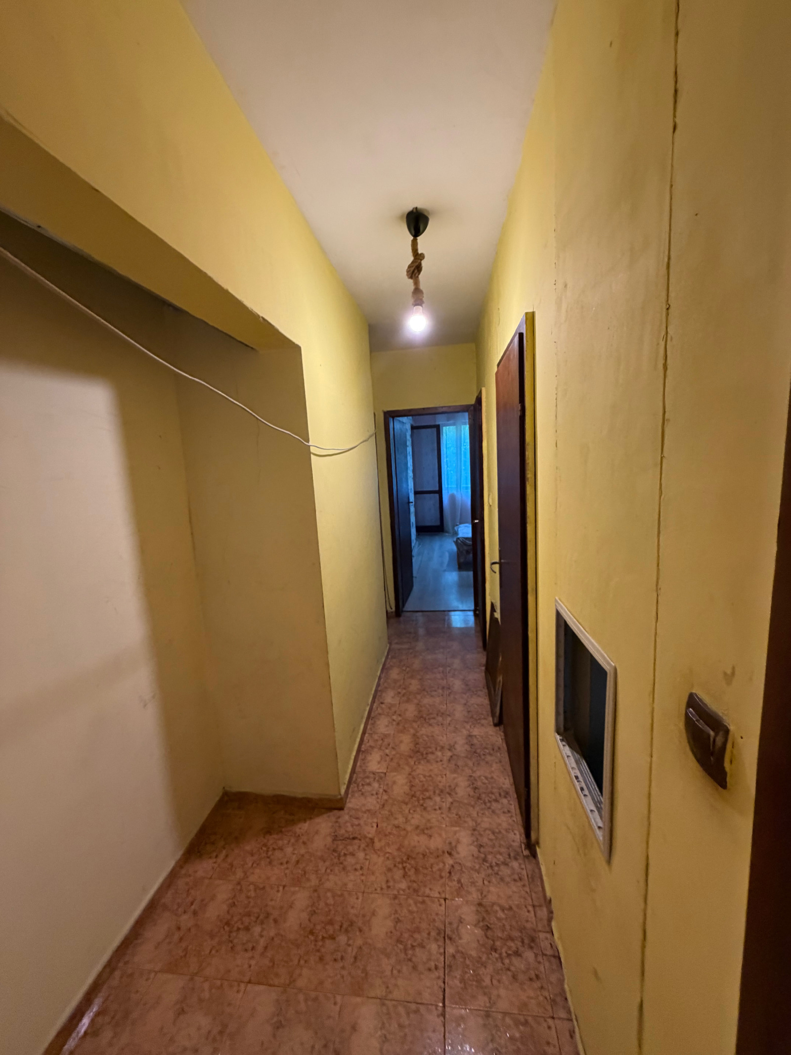 Продава 3-СТАЕН, гр. Перник, Ралица, снимка 9 - Апартаменти - 55579885