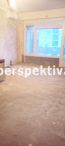 Продава 2-СТАЕН, гр. Пловдив, Кючук Париж, снимка 8 - Aпартаменти - 49180257