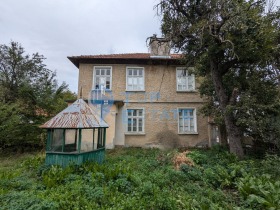 Casa Plachkovtsi, regione Gabrovo 1