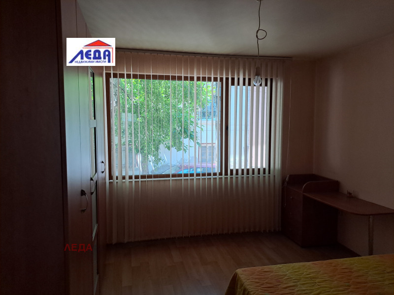 In vendita  2 camere da letto Pleven , Shirok tsentar , 115 mq | 50406752 - Immagine [14]