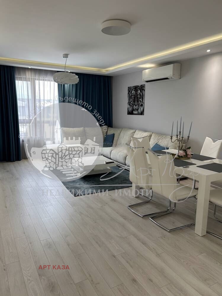 En venta  2 dormitorios Plovdiv , Trakiya , 120 metros cuadrados | 13432136 - imagen [3]