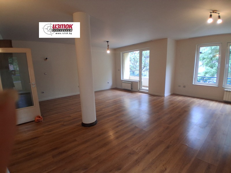 À venda  2 quartos Sofia , Poduiane , 124 m² | 28086957 - imagem [3]