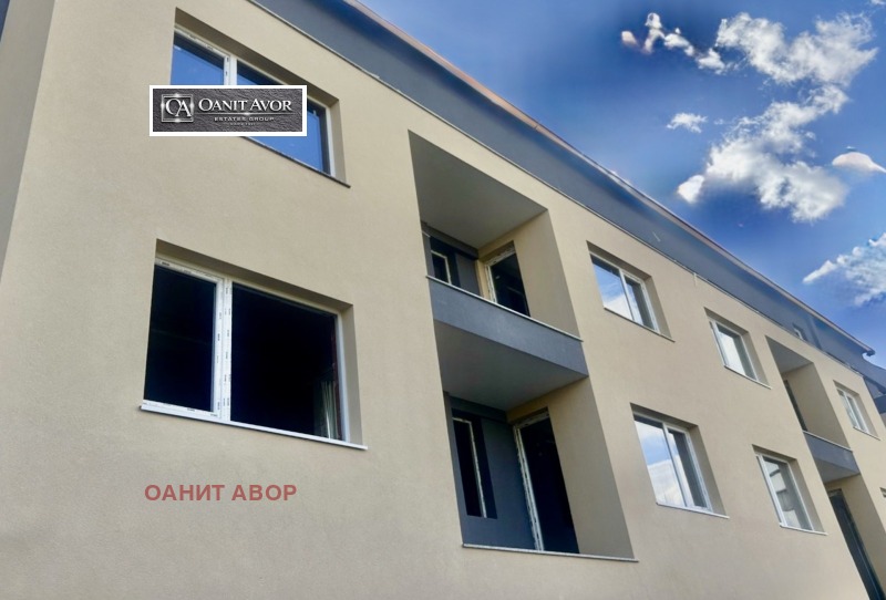 Продава МНОГОСТАЕН в град София, Горубляне - 180 кв.м / 269 900 € » 527 878.52 лв., ОАНИТ АВОР
