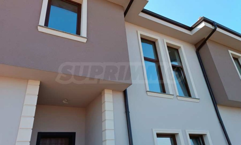 Продава КЪЩА в град Пловдив, Прослав - 215 кв.м / 310 000 € » 606 307.30 лв., СУПРИММО ПЛОВДИВ
