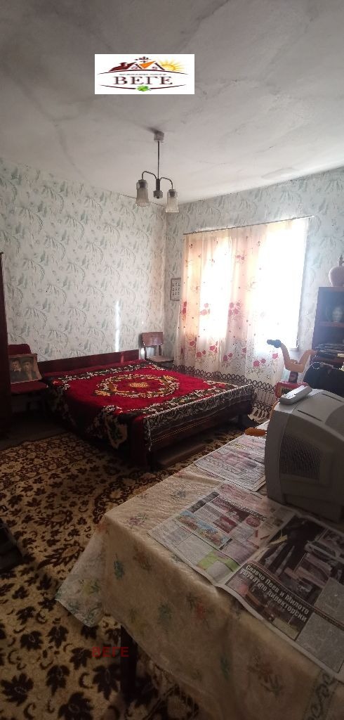 Продава КЪЩА, с. Бяло поле, област Стара Загора, снимка 13 - Къщи - 52467601