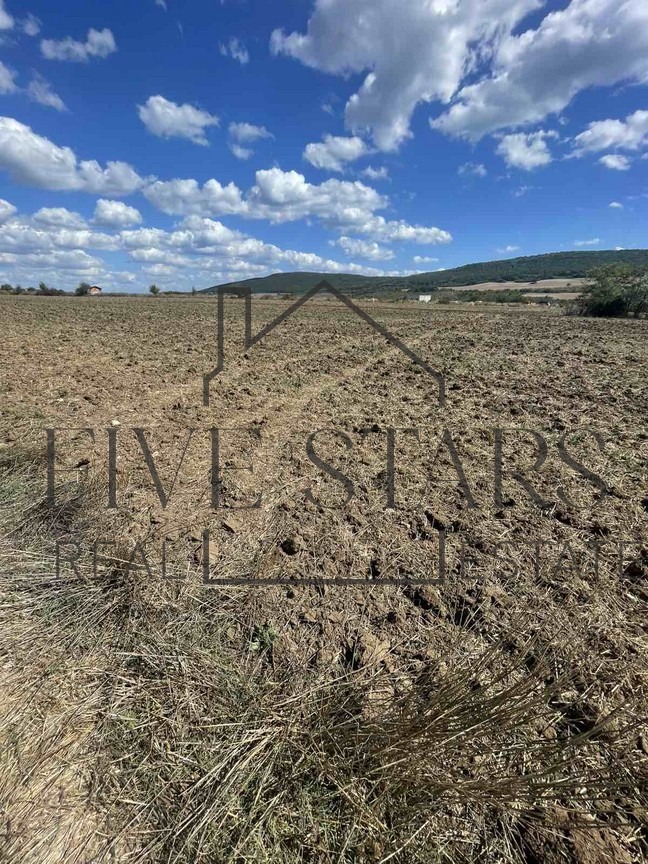 Na prodej  Spiknutí oblast Varna , Osenovo , 3000 m2 | 44716269