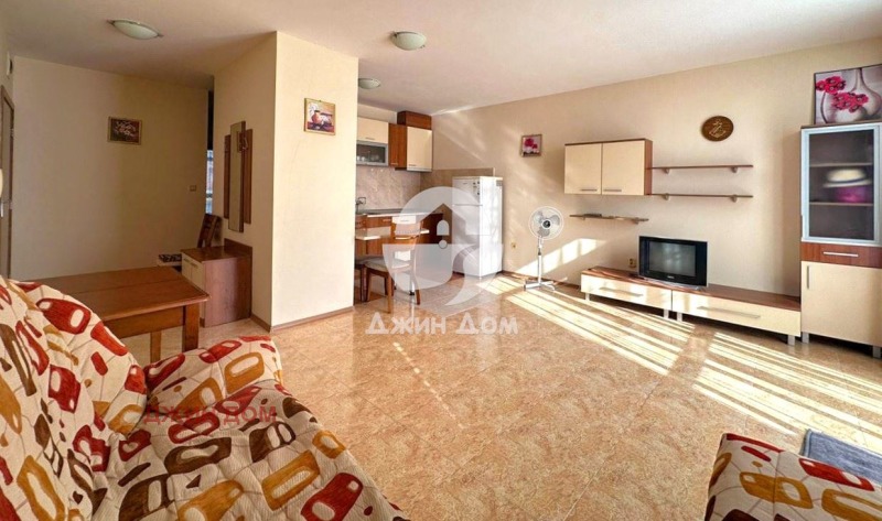 In vendita  1 camera da letto regione Burgas , Sveti Vlas , 82 mq | 76846434