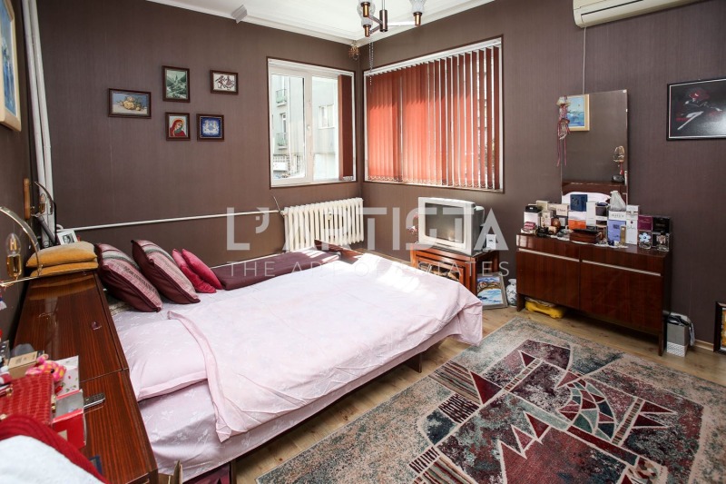 For Sale  2 bedroom Sofia , Tsentar , 82 sq.m | 12152695 - image [5]