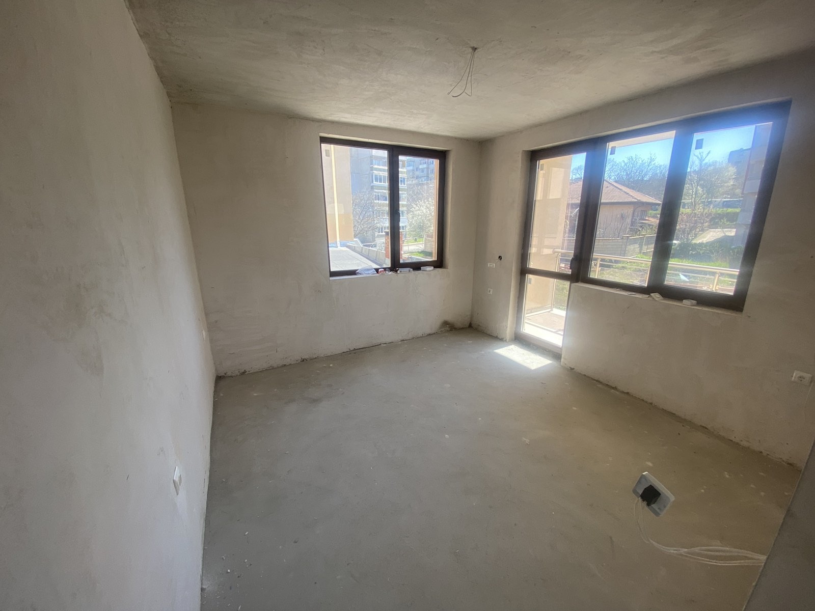 Продава 3-СТАЕН, гр. Русе, Дружба 3, снимка 2 - Апартаменти - 54125494