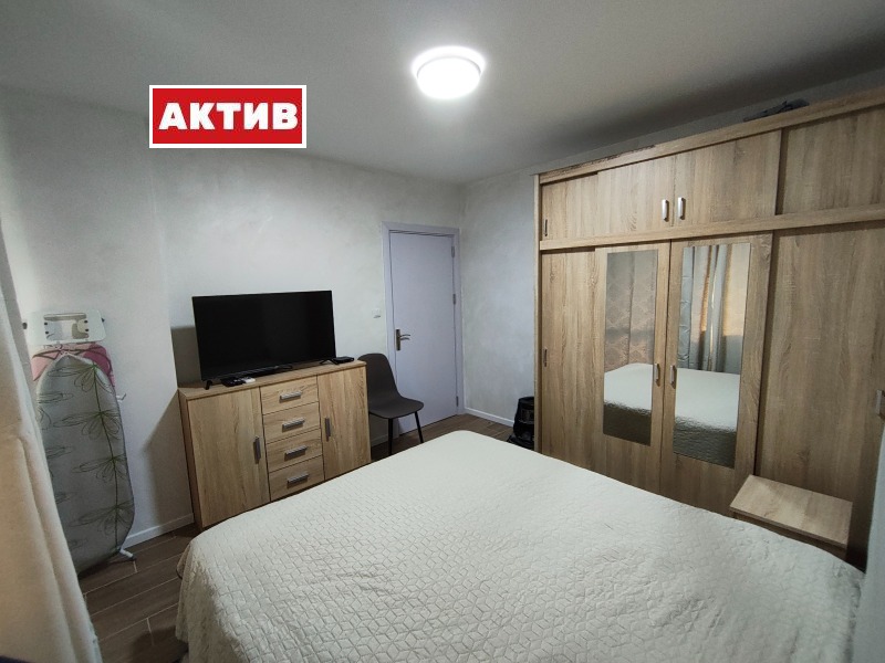 Продава 2-СТАЕН, гр. Търговище, Център, снимка 6 - Апартаменти - 52740847