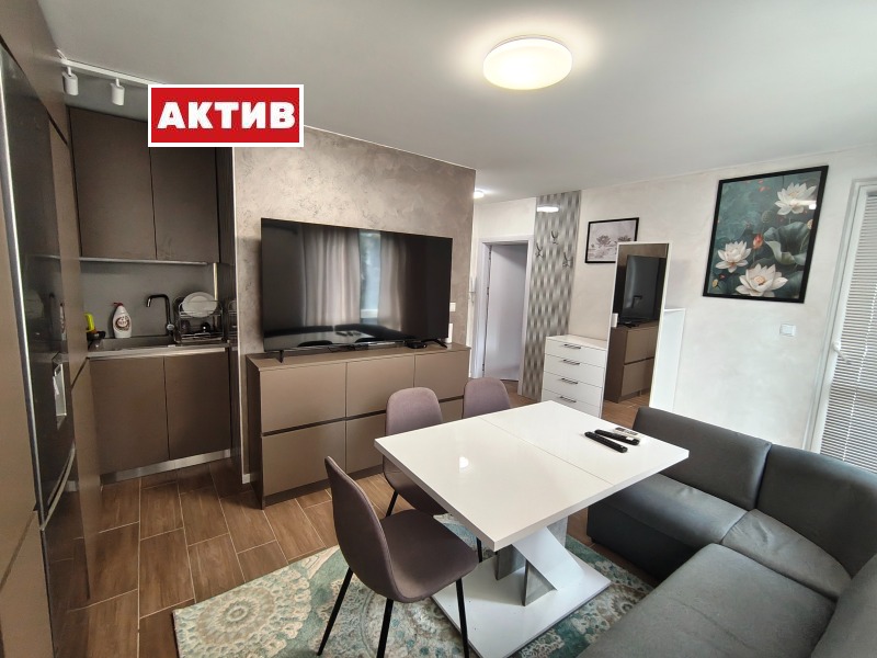 Продава 2-СТАЕН, гр. Търговище, Център, снимка 3 - Апартаменти - 52740847